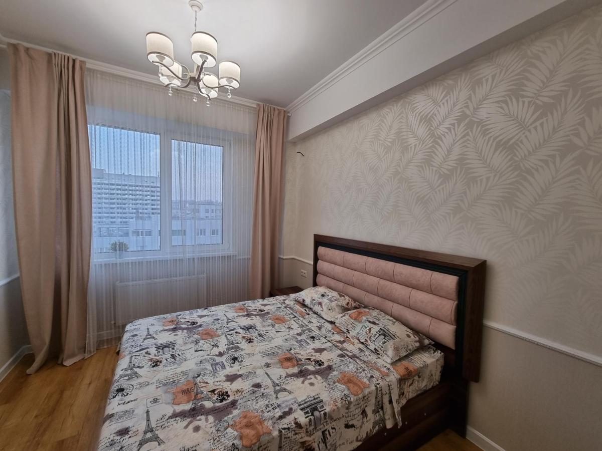 Luxury Best Grand New Apartaments Ultra Central تشيسيناو المظهر الخارجي الصورة