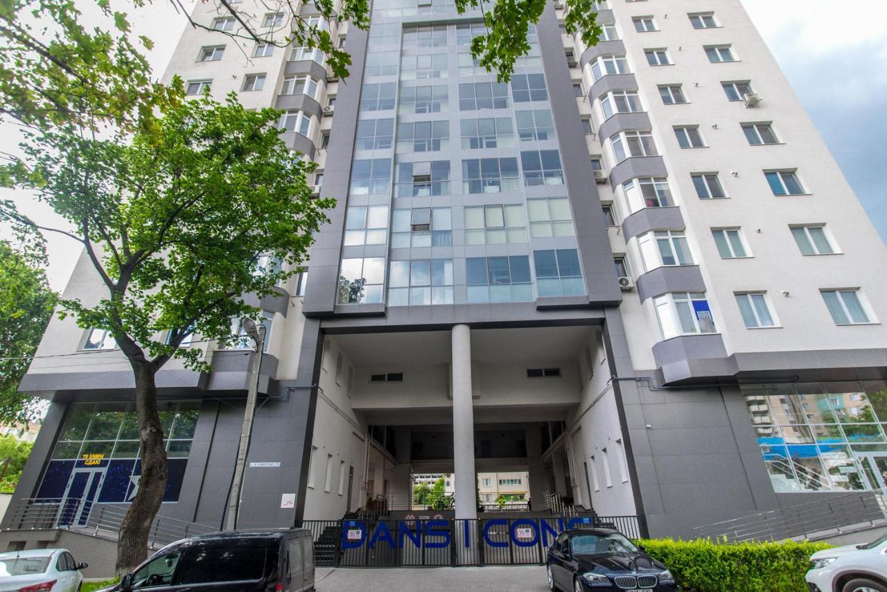 Luxury Best Grand New Apartaments Ultra Central تشيسيناو المظهر الخارجي الصورة